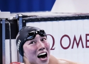 开云体育中国-加拿大游泳选手在蛙泳比赛中突破个人记录