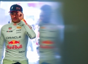 开云官网-梅赛德斯轻取红牛车队，皮亚斯特里统治全场