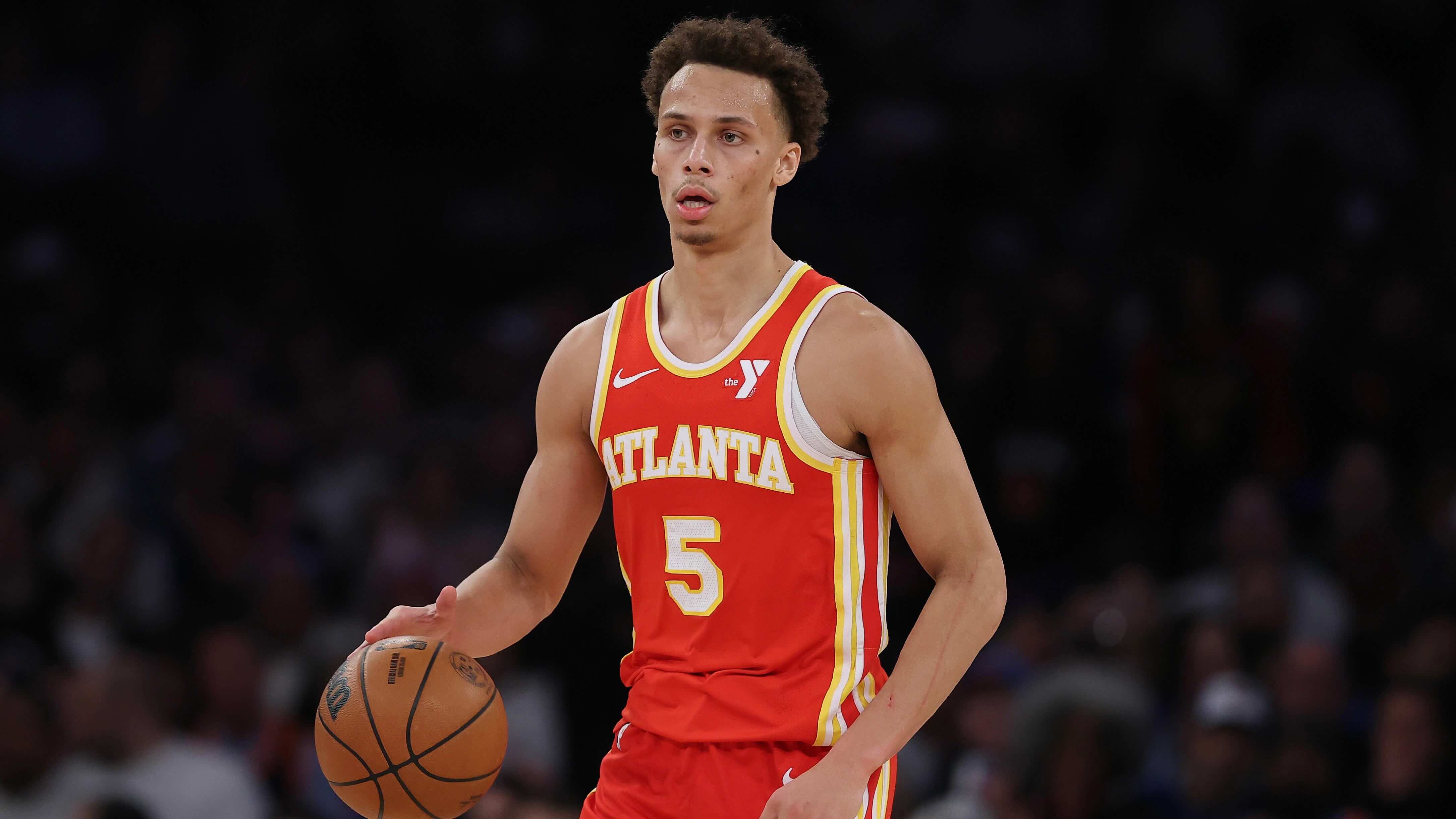 丹麦代表队在篮球比赛中取得好成绩，引人瞩目