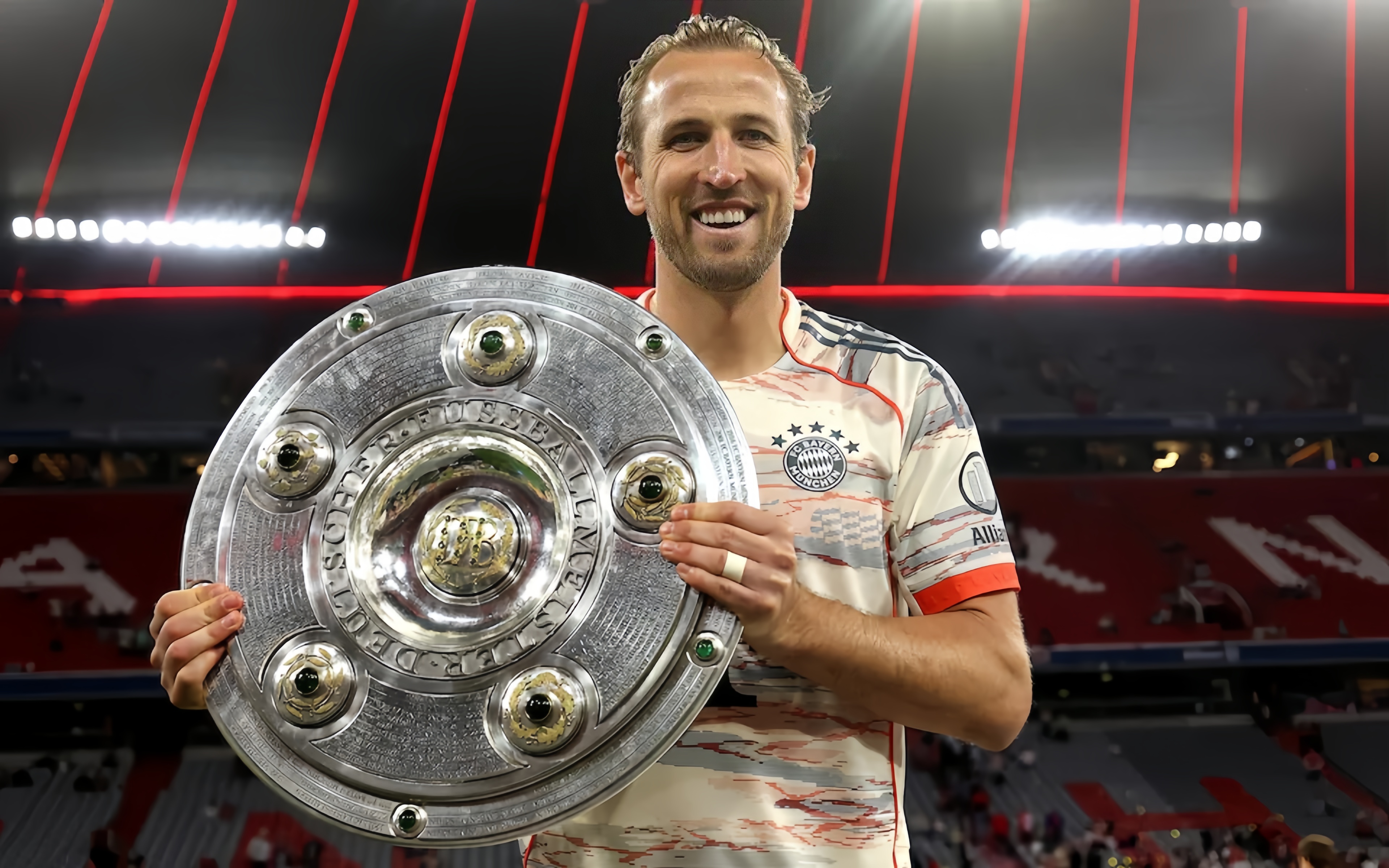 GEN横扫欧洲网球队，哈里·凯恩绝境下完成绝杀峡谷大战2025世界赛，技惊四座的简单介绍