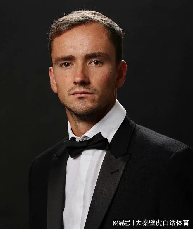 包含终极之夜！TI国际邀请赛冠军悬念即将揭晓的词条