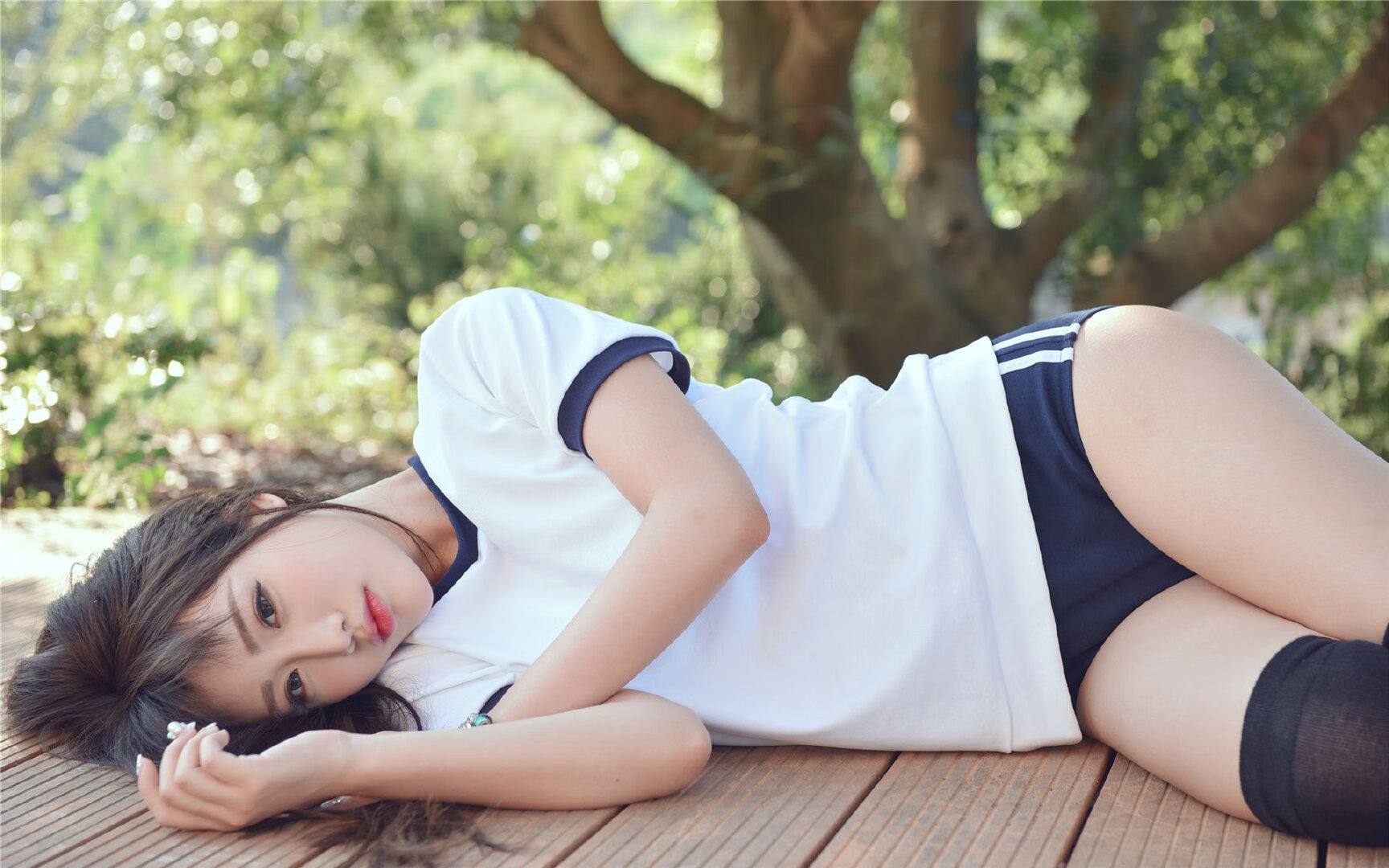 月光、烈焰与伊萨克,唯一一战,英格兰与巴萨的倾城燃烧