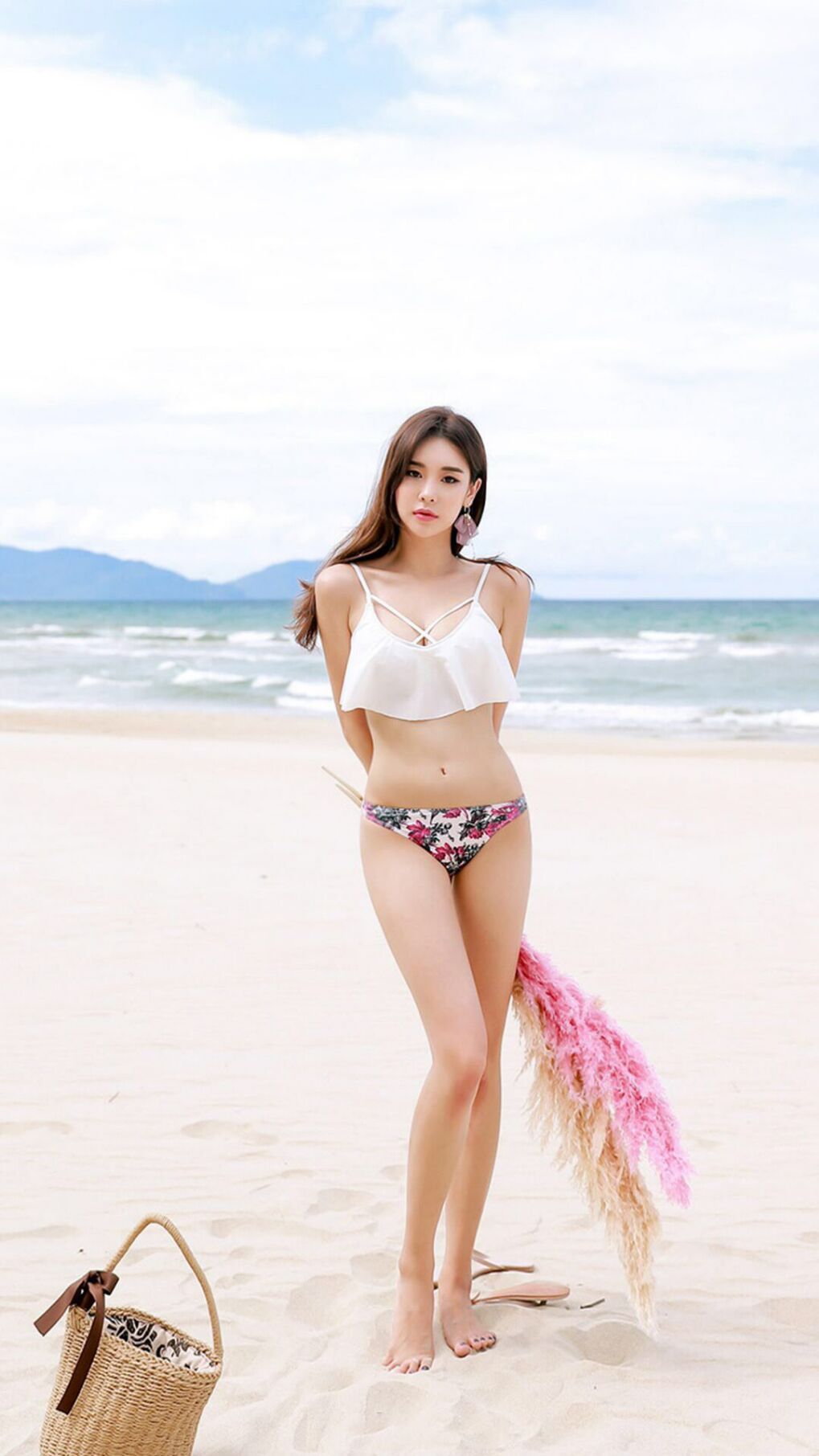 红魔的智慧迷宫，当欧冠决赛的聚光灯，照亮突尼斯设下的战术棋局